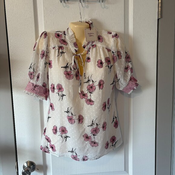 Autres Filles Tops - Autres Filles Floral Blouse M Retro Glam polka dot